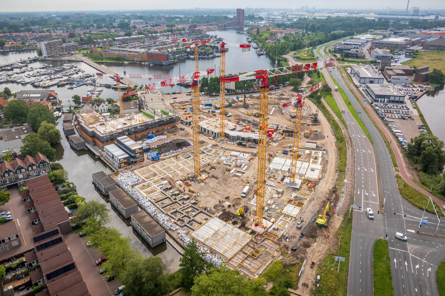 de Kock - Houthavenkade Zaandam (Juli 2024) - drone-18.jpg